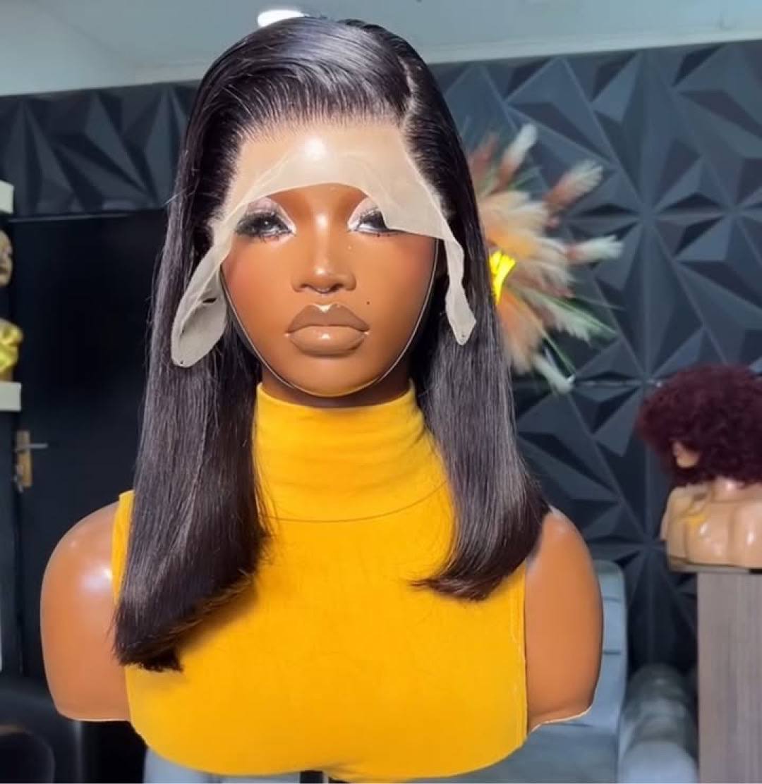 CS12- Corporate Blunt Bob Full Frontal Wig